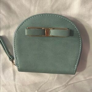 Blue Leather Women's Wallet with Bow and Zip